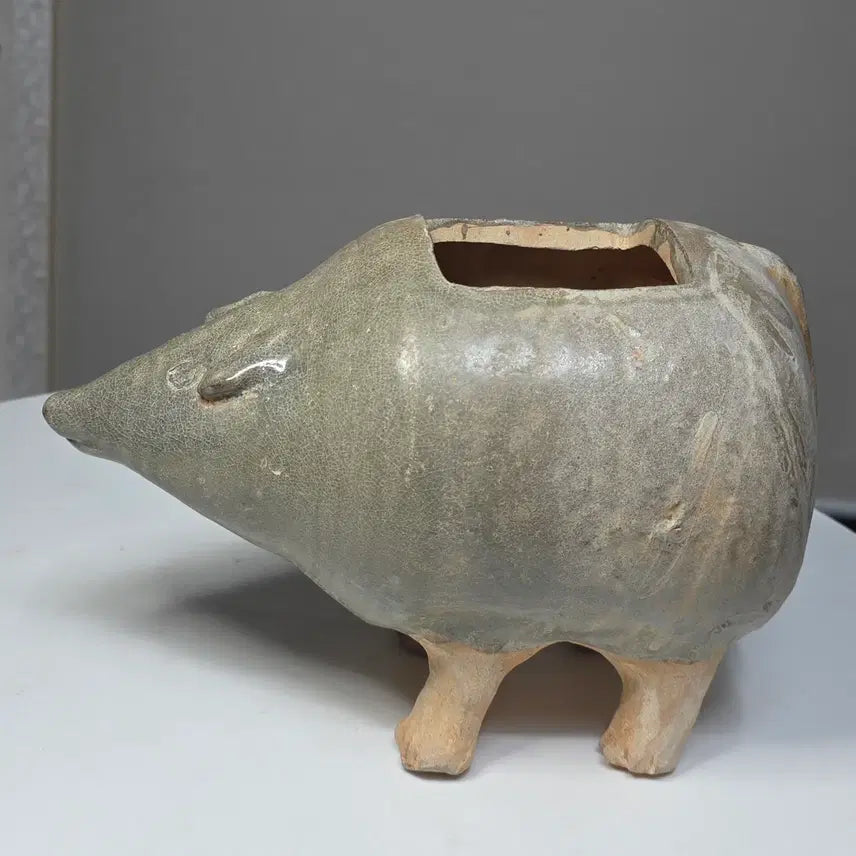 [BUNJANG] Celadon Pig-Shaped Vessel / 청자돈형용기