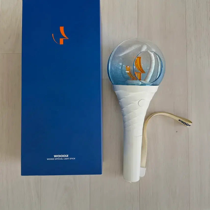 [BUNJANG] WOODZ Official Lightstick / 우즈 낭만봉 WOODZ 공식 응원봉
