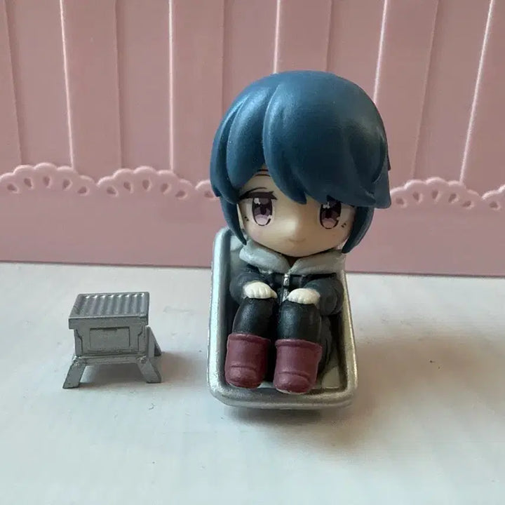 [BUNJANG] Yurucamp Season 3 Rin Shima Mini Figure / 유루캠 시즌3 컬렉션 시마린 미니피규어