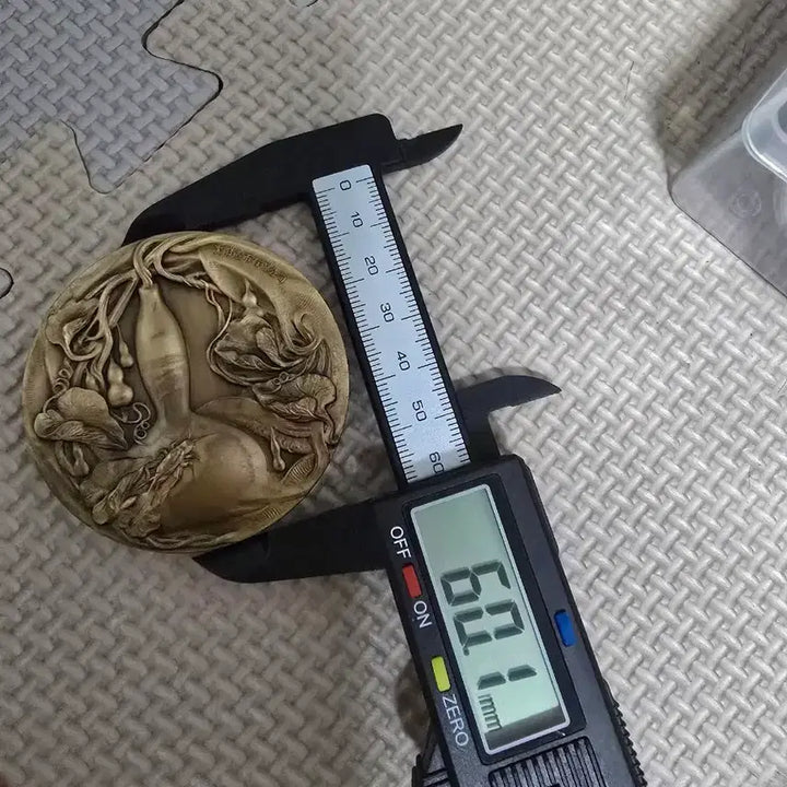 [BUNJANG] Bokrokbaekja Brass Medallion / 복록백재 적동 기념품