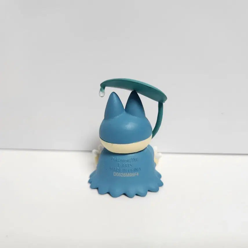 [BUNJANG] Pokemon "Catching the Rain" Figure Set / 포켓몬 보슬보슬 비 피하기 먹고자