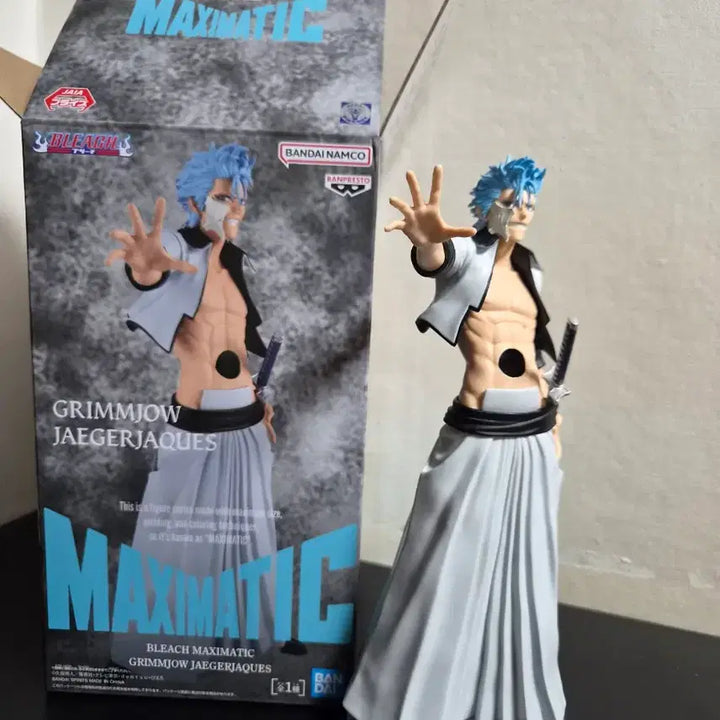 [BUNJANG] Bleach Ulquiorra Grimmjow Figure / 블리치 맥시메틱 우르키오라 그림죠 세트