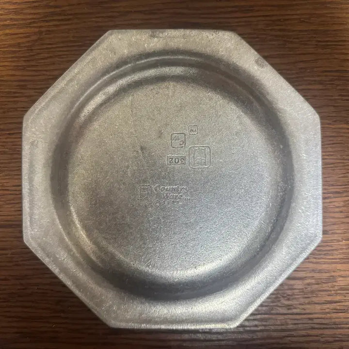 [BUNJANG] Vintage Octagonal Pewter Plate / 빈티지 주석 접시 팔각