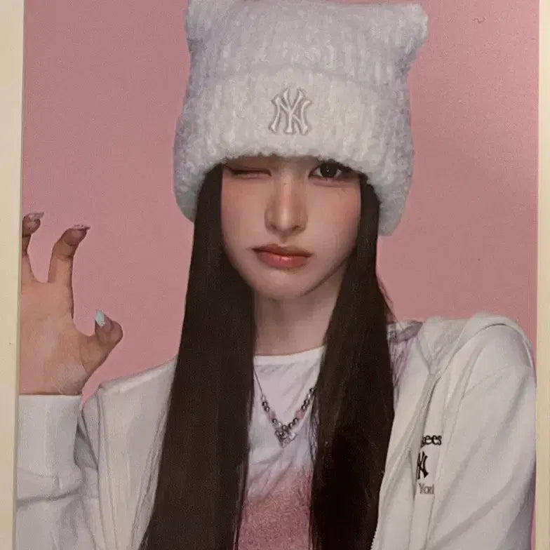 [BUNJANG] MLB X Risenn Mina Photocard / [신상]MLB 리센느 미나미 포토카드(포카)