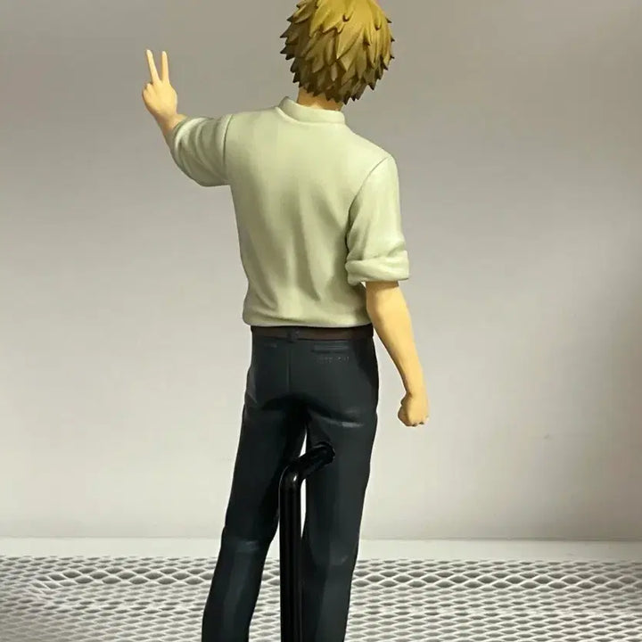 [BUNJANG] Chainsaw Man Denji Figure / 체인소맨 덴지 피규어 판매