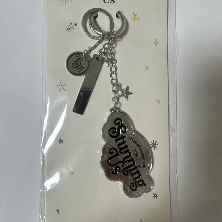 [BUNJANG] Lee Junho 2026 Stunning US Metal Keychain / [미개봉 새상품]이준호 2026 STUNNING US 메탈 키링