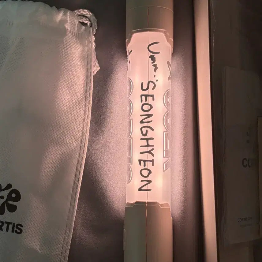 [BUNJANG] CORTIS Lightstick + Reflective Sticker / 코르티스 응원봉 + 반사스티커