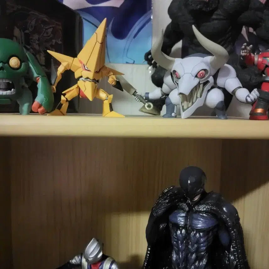 [BUNJANG] Gurren Lagann Assorted Character Figures Set / 택포12)그렌라간 간멘g상 4종