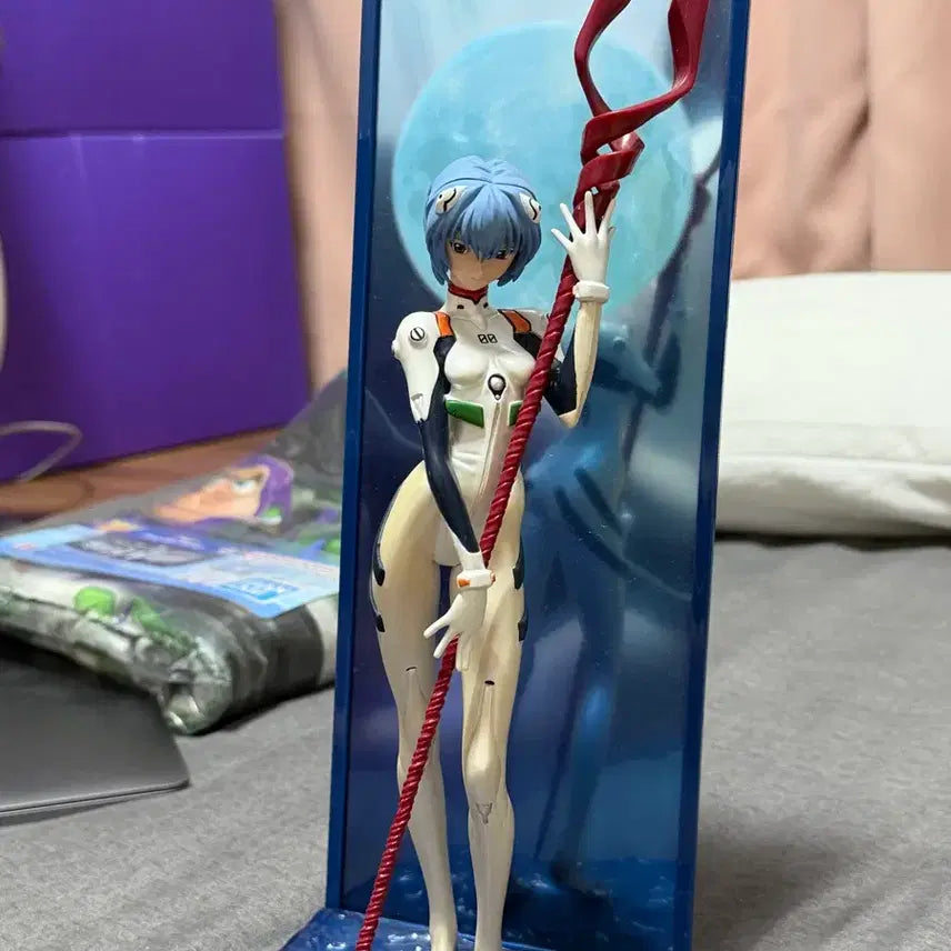 [BUNJANG] Evangelion Ayanami Rei Longinus Spear Figure / 고전 에반게리온 아야나미레이 롱기누스창 피규어