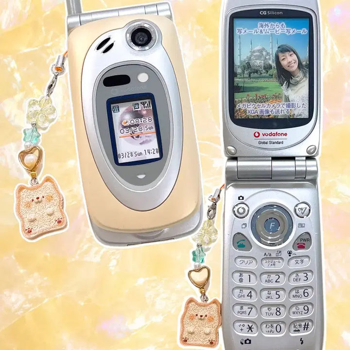 [BUNJANG] Vodafone Yellow Beige Silver Mock-up Phone Display Model / 보다폰 옐로우베이지 실버 목업폰 모형폰