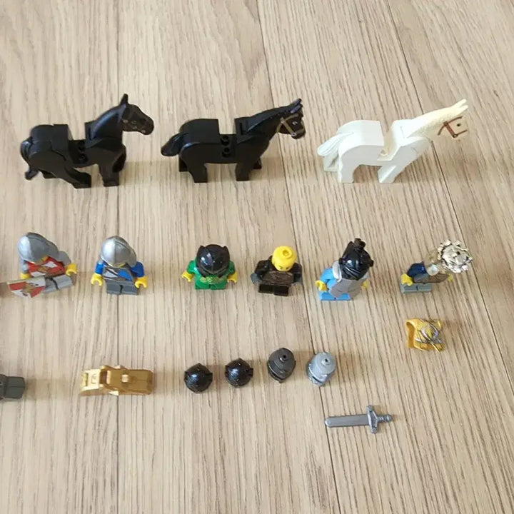 [BUNJANG] LEGO Castle Parts Bundle / 레고 캐슬부품 일괄