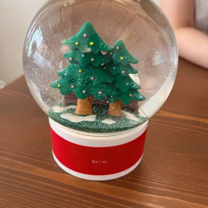 [BUNJANG] Chiikawa Christmas Snow Globe / 치이카와 라스트원상 스노우볼
