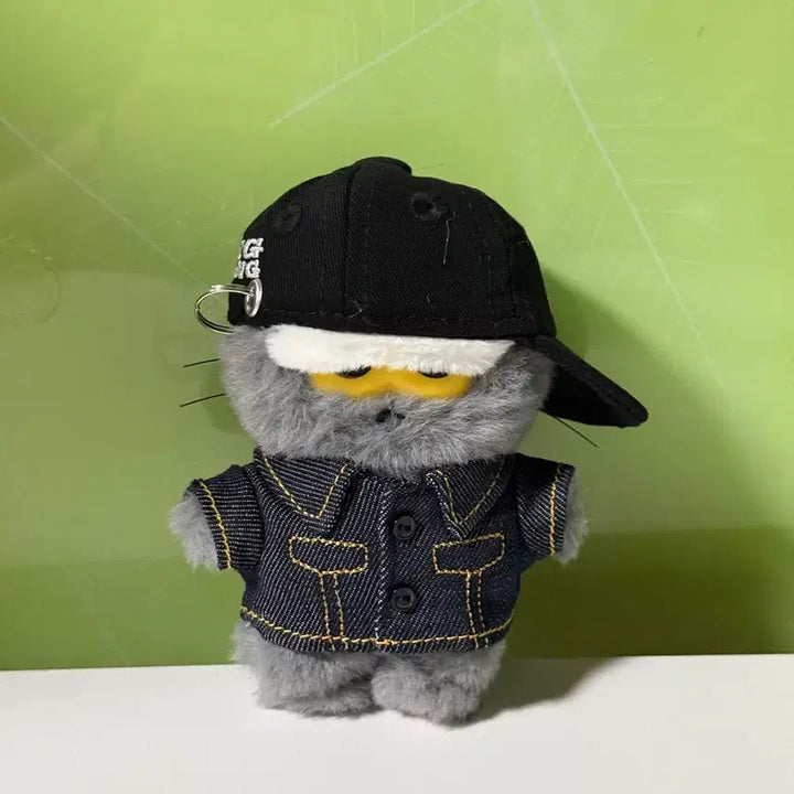 [BUNJANG] BIGBANG 20th Anniversary Media Exhibition Baseball Cap Keychain &amp; Joanne Friends Joah Crown Edition Doll Keychain / 빅뱅 20주년 기념 미디어 전시회 베이스볼 캡 키링 조앤프렌즈 조아 키링