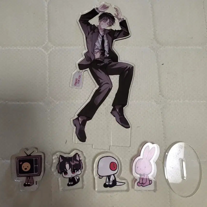 [BUNJANG] Unreleased "Must Go To Work Even If You Fall Into Ghost Stories" Collection Corotto Acrylic Stand / 급처))괴출/괴담에 떨어져도 출근해야 하는구나  비공식 코롯토 아크릴 스탠드