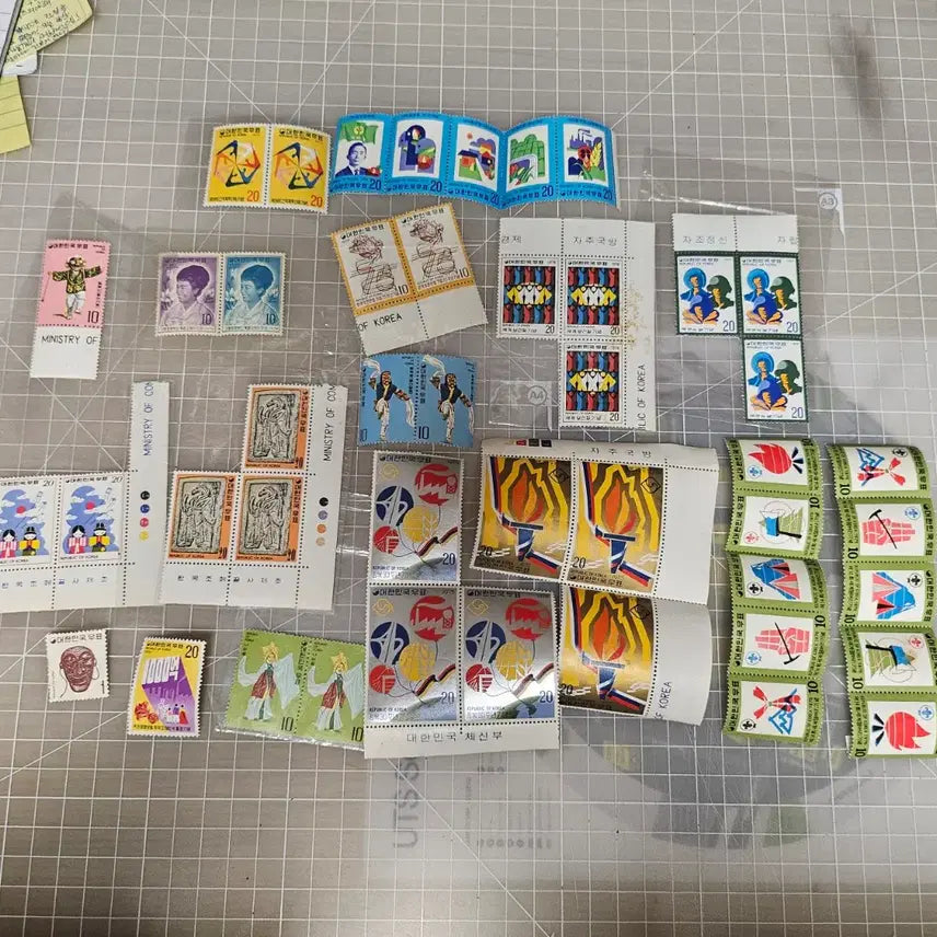 [BUNJANG] 1970s Korean Commemorative Stamp Bundle Set / 1970년대 우표 일괄