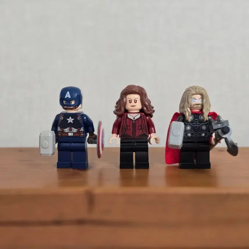 [BUNJANG] LEGO Captain America, Wanda, Thor Bundle Set / 레고 캡틴 아메리카, 완다, 토르 일괄 판매