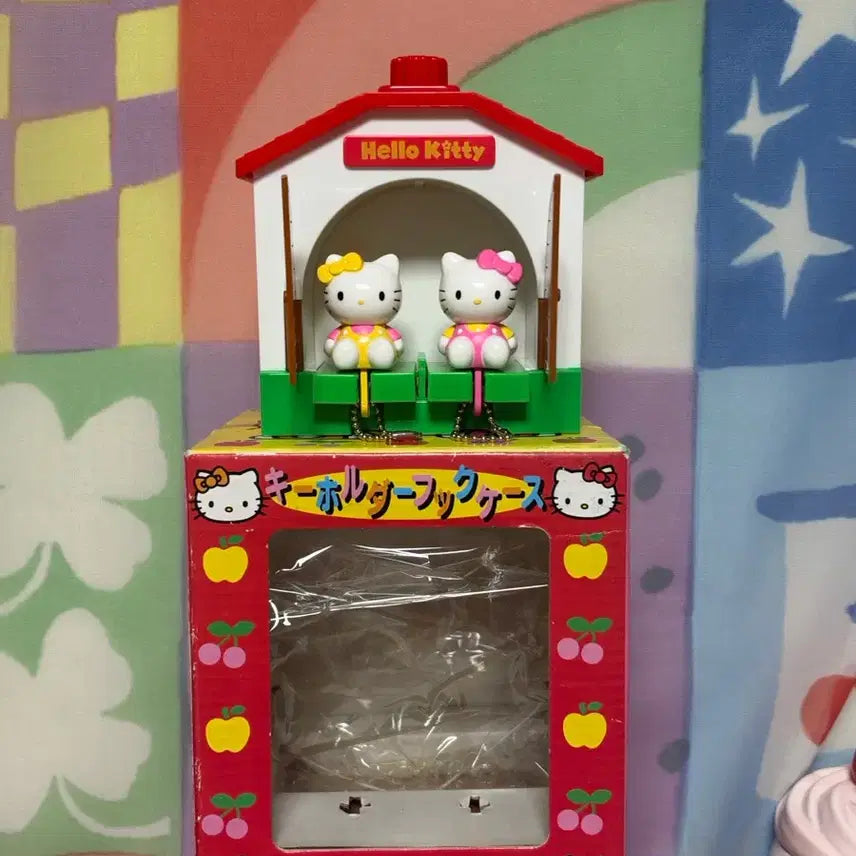 [BUNJANG] Classic Kitty House-Shaped Key Holder / 고전 키티 집모양 열쇠걸이