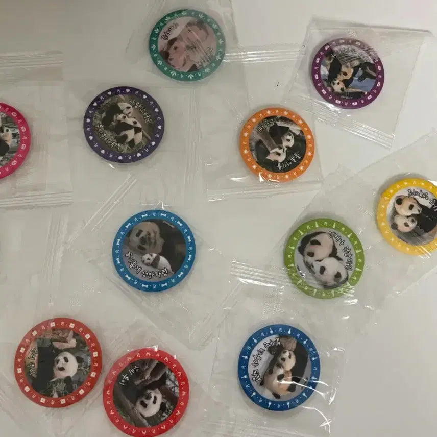 [BUNJANG] Aibao Cafe Support Badge / 루이후이 독립 응원해 아이바오 카페 뱃지 드볼