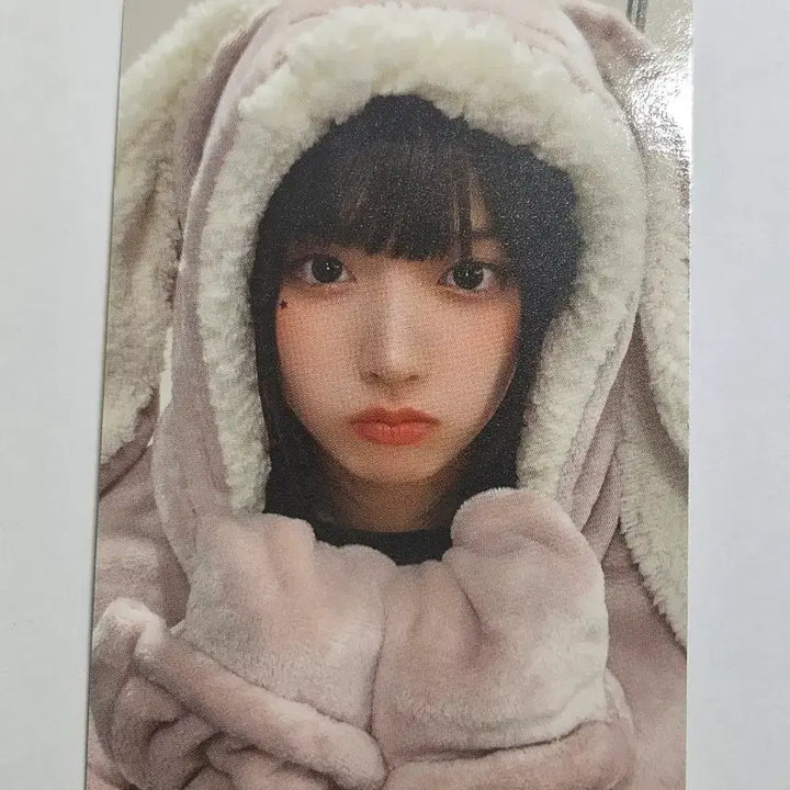 [BUNJANG] NMIXX Jius K-Pop Photocard Rabbit Blanket Version / 엔믹스 에버라인 지우 김지우 포카 포토카드 토끼담요