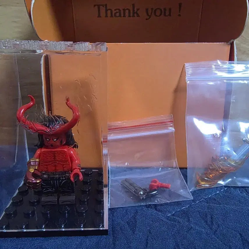 [BUNJANG] Lifebrick Hellboy Custom Minifigure / 라이프브릭 헬보이 레고 커스텀 미니피규어 판매합니다