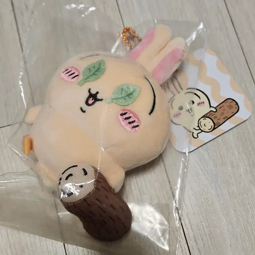 [BUNJANG] Usagi Watermelon Breaking Log Mascot / 우사기 수박 깨기 나뭇잎 통나무 마스코트