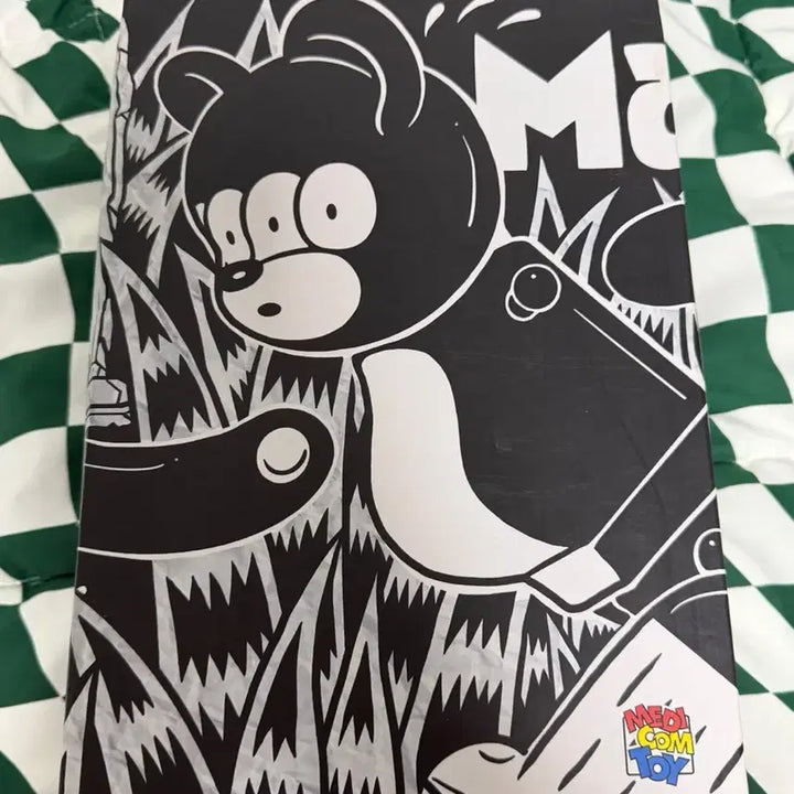 [BUNJANG] Bearbrick Matthew 400% &amp; 100% Set / 베어브릭 매튜 400 100 세트