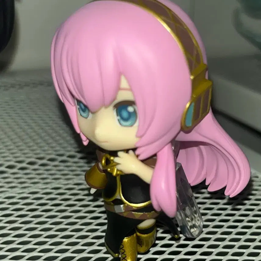 [BUNJANG] Megurine Luka Mini Figure / 메구리네 루카 미니피규어