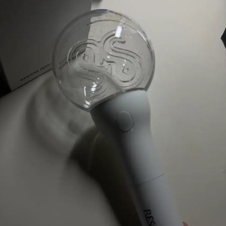 [BUNJANG] RESCENE Official Lightstick / 리센느 응원봉 판매합니다 리센느 원이 리브 미나미 메이 제나
