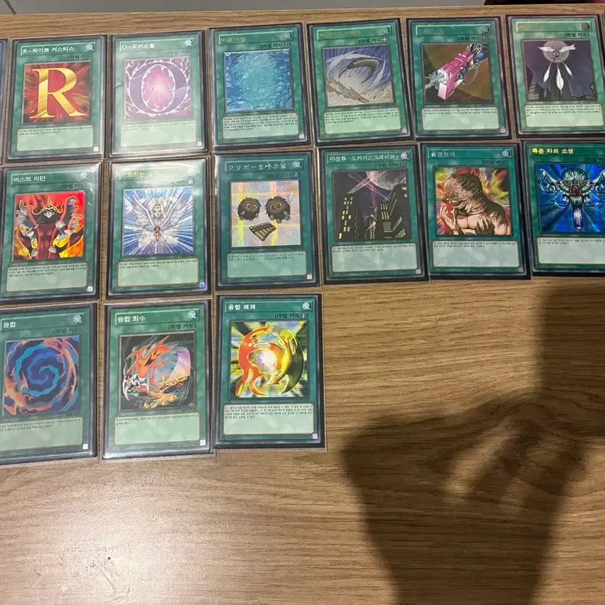[BUNJANG] Yu-Gi-Oh! Elemental HERO Jaden Roman Deck + Protector + Case / 유희왕 고레어 (엘리멘틀히어로)쥬다이 로망덱+프텍+케이스 팝니다