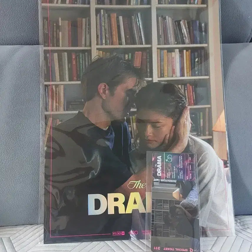 [BUNJANG] A24 The DRAMA Poster + Special Ticket Set / A24 드라마 The DRAMA 포스터 + 스폐셜티켓