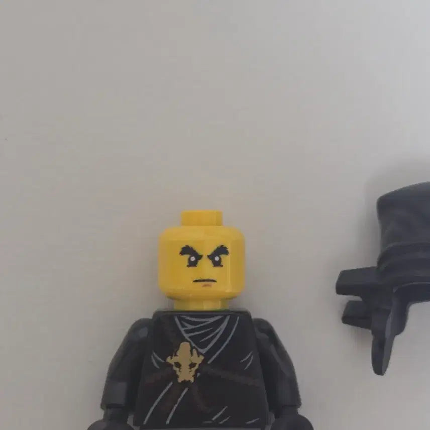 [BUNJANG] Lego Ninjago Cole Training Outfit Minifigure / 정품새제품)레고 닌자고 훈련도복 콜 미니피규어  팝니다상태좋습니다 직거래및 택배거래합니다