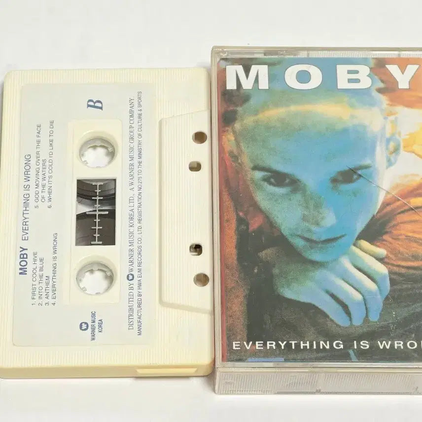 [BUNJANG] Moby Everything Is Wrong Cassette Tape (Korean Release) / Moby (모비) - Everything Is Wrong 카세트 테이프 (국내정발반)