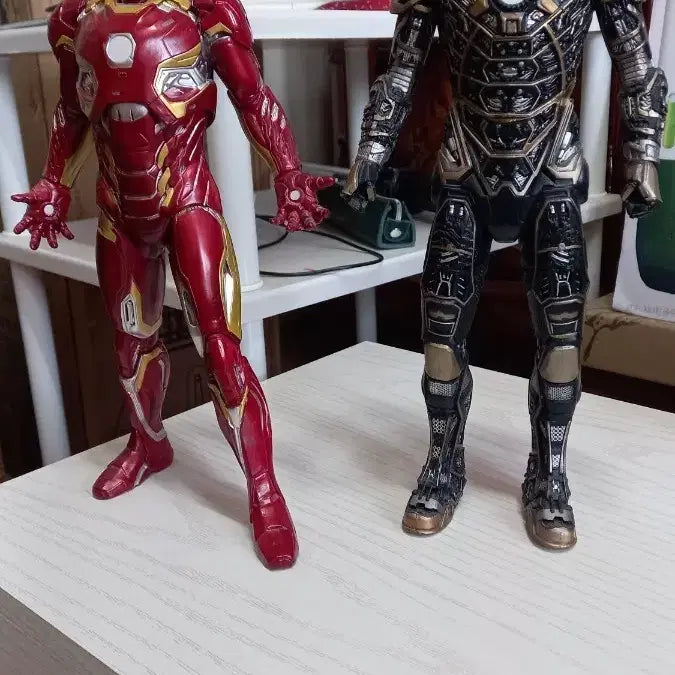[BUNJANG] Iron Man 12-inch Figure 2-Set Bundle / 아이언맨12인치. 피규어 2종 세트