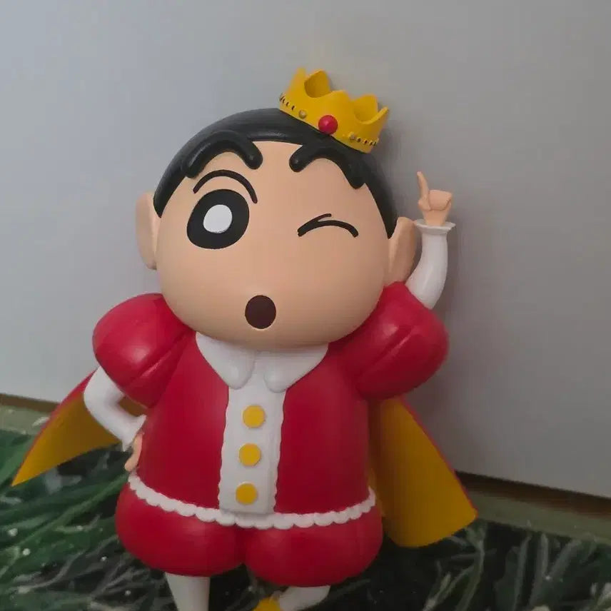 [BUNJANG] Crayon Shin-chan Chocobi Figure / 짱구는못말려 비공식 로열초코비 짱구 피규어