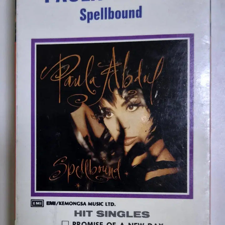 [BUNJANG] Paula Abdul Spellbound Cassette Tape (Unsealed) / 폴라 압둘 Spellbound (개봉 카세트테이프)