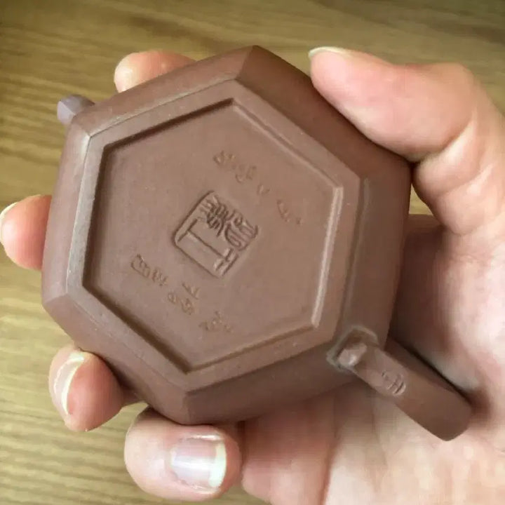 [BUNJANG] Handmade Yixing Clay Teapot - Hexagonal Design / 전수공 자사호