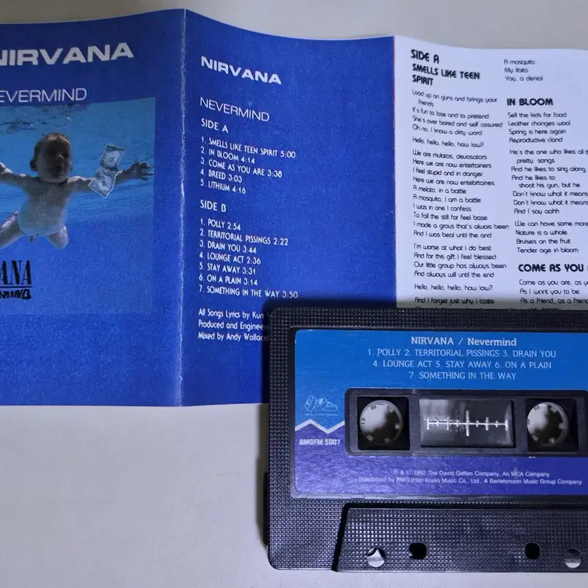 [BUNJANG] Nirvana 2nd Album Nevermind Replica Jacket Original Tape (Unsealed Cassette Tape) / 너바나 2집 Nevermind / 복각자켓 정품테이프 (개봉 카세트테이프)
