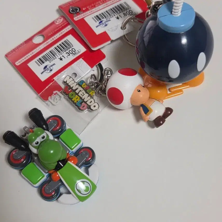 [BUNJANG] Nintendo World Keychain &amp; Figure Set / 닌텐도월드 키링, 피규어