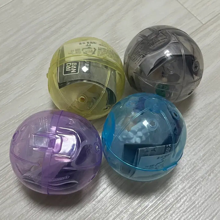 [BUNJANG] Hunter x Hunter Greed Island Mark Gacha Set (4 types) / 헌터헌터 그리드 아일랜드 메지루시 가챠 4종
