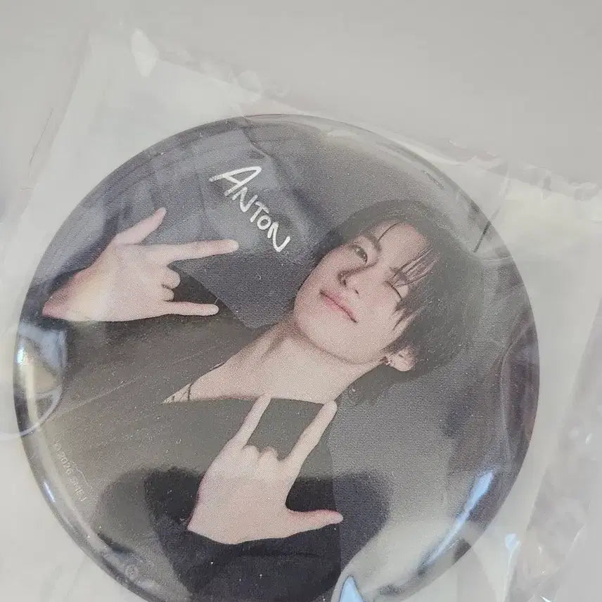 [BUNJANG] RIIZE Anton Badge Bundle Set / 라이즈 앤톤 뱃지
