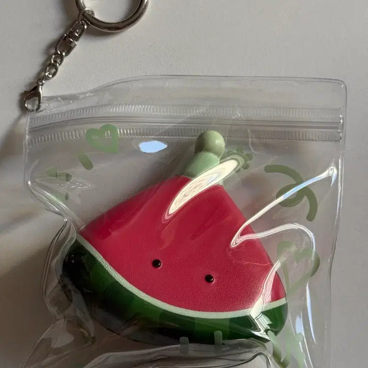 [BUNJANG] TWS Youngjae Birthday Box Soft Keyring / 투어스 영재 생일박스 소프 키링 판매