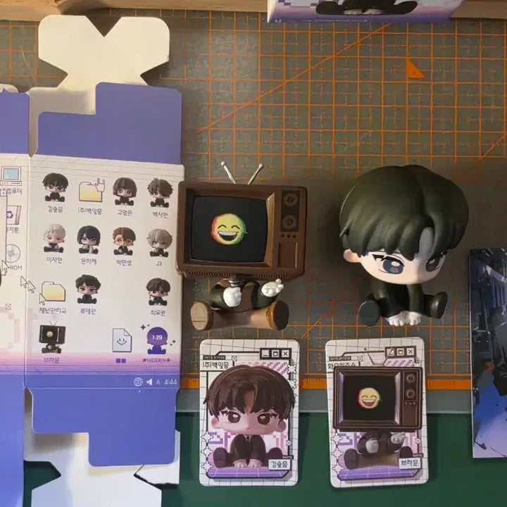 [BUNJANG] Kimsoreum + Brown "Ghost Story Commute" Figure Bundle Set / 괴담출근 피규어 김솔음+브라운,일괄판매