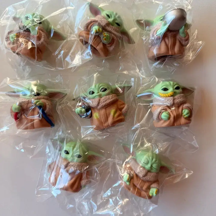 [BUNJANG] Star Wars Mandalorian Grogu Sofubi Puppet Figure Bundle Set / 스타워즈 만달로리안 그로구 소프비 퍼펫 피규어 일괄 8개