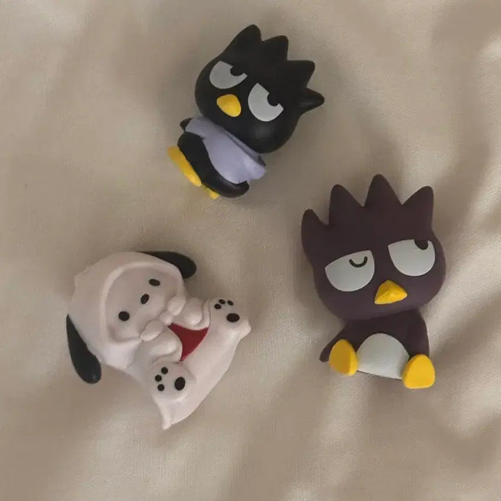 [BUNJANG] Sanrio Badtz-Maru &amp; Pochacco Figure Bundle Set / 산리오 배드바츠마루 포차코 피규어 일괄