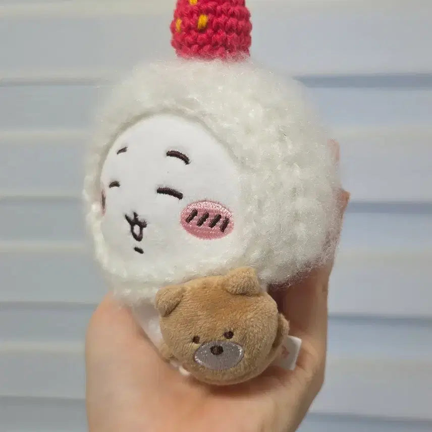 [BUNJANG] Chiikawa Strawberry Mochi Hat (10cm Doll Clothes) / 10cm 뜨개 인형옷 딸기모찌 모자 한정선 치이카와