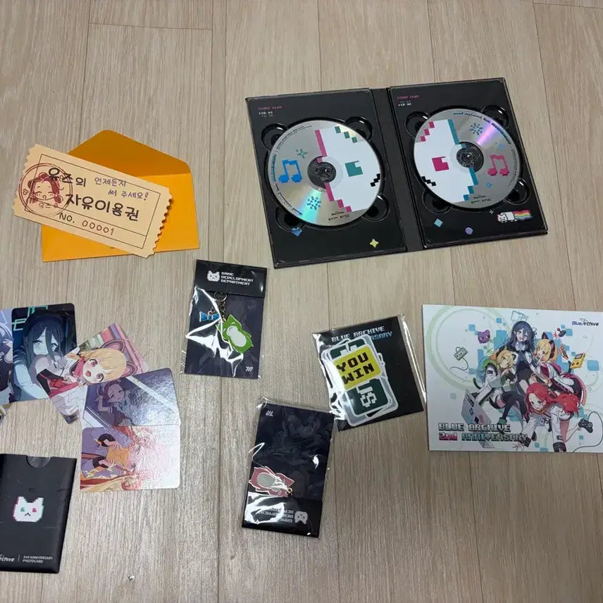 [BUNJANG] Blue Archive DVD Goods Set / 블루 아카이브 DVD 굿즈 세트