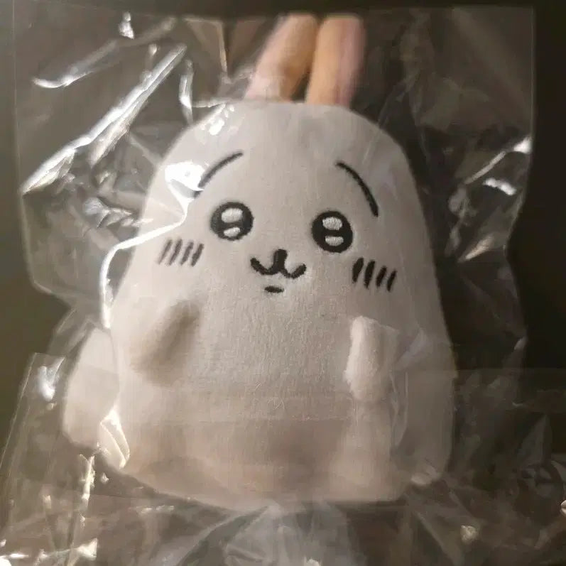 [BUNJANG] Chiikawa Halloween Classic Version Ghost Usagi Plush / 치이카와 할로윈 고전 구버전 유령 우사기 정품 마스코트 인형