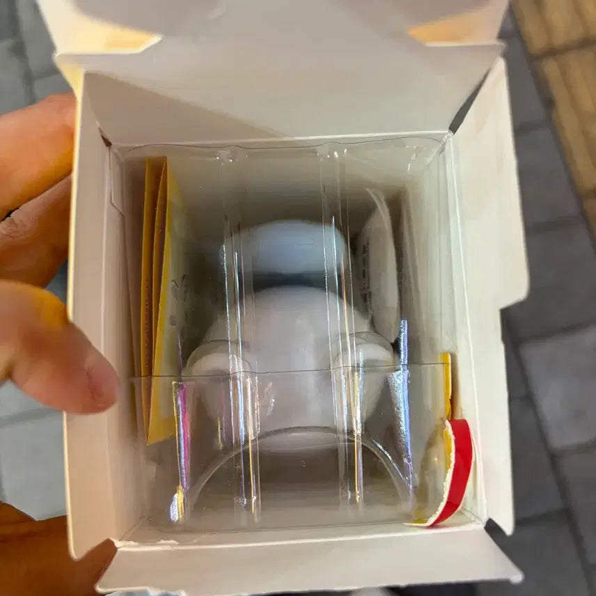 [BUNJANG] Chiikawa Lunchtime Series Momonga Figure / 치이카와 런치타임시리즈 모몽가 판매합니다!