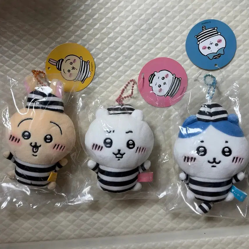 [BUNJANG] Chiikawa Prisoner Outfit Chi+Hachi+Usagi Bundle Set / 치이카와 죄수복 치이+하치+우사기 일괄판매