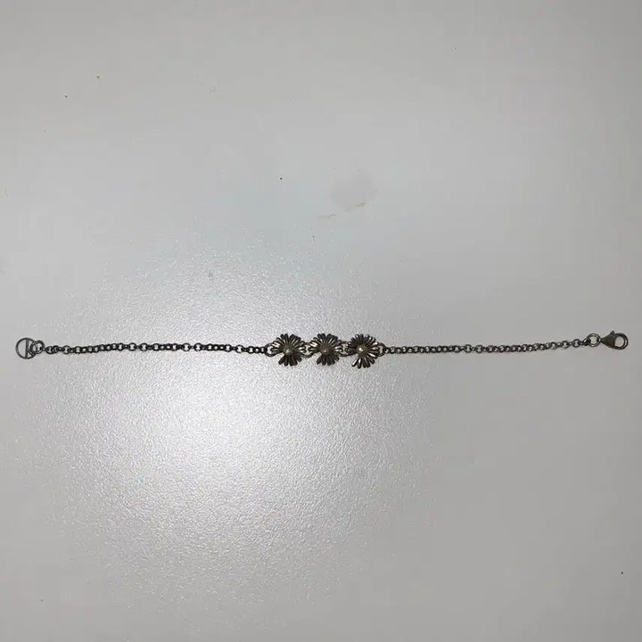 [BUNJANG] Peaceminusone Daisy Bracelet (Size S) / 피스마이너스원 피마원 데이지팔찌 s 판매합니다
